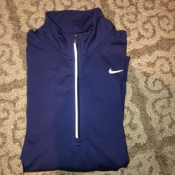 NIKE LOT - Picture 3 of 3